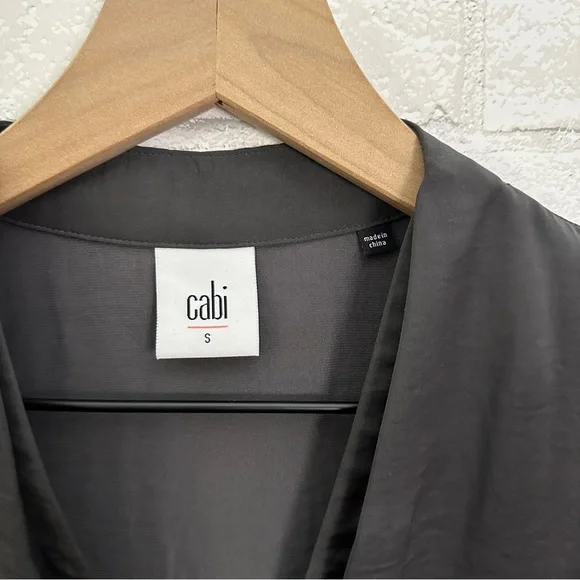 CABI Sleeveless Gray Top #3786 Veneer Top - Picture 5 of 8